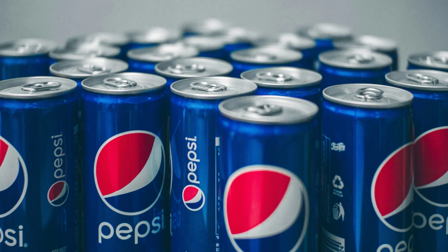 Amerika volá po potravinové revoluci. Pepsi klesl čtvrtletní zisk 59 procent