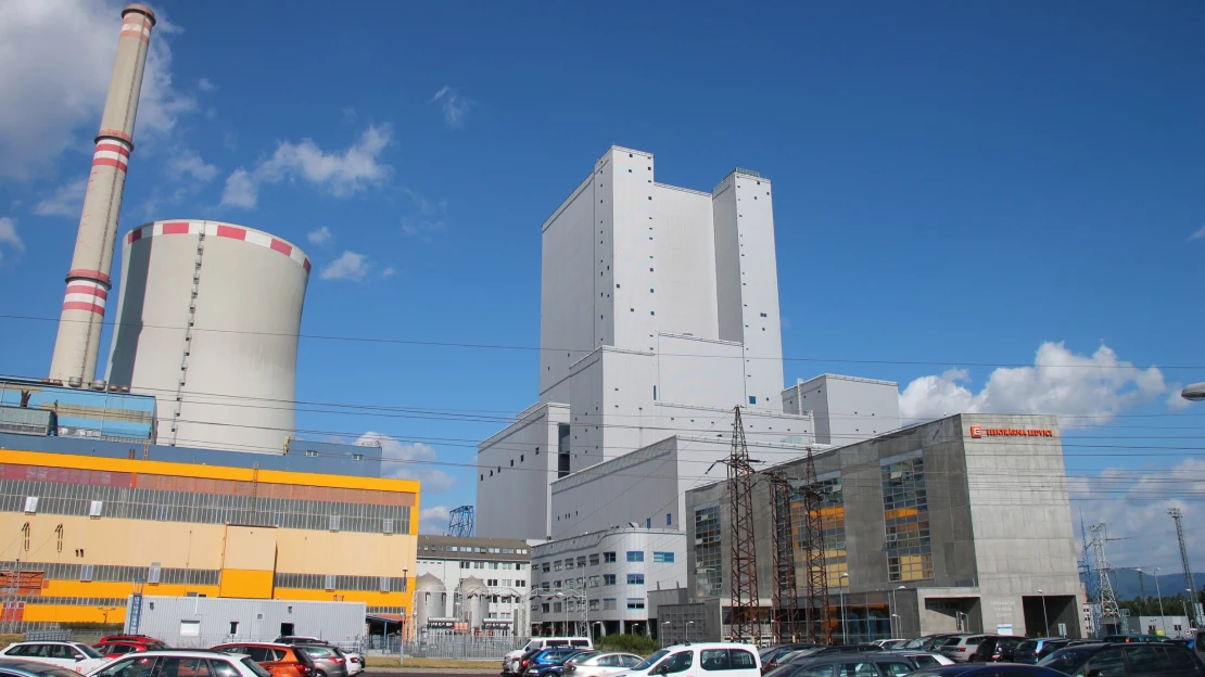 Po stopách blackoutu. Míří k ledvické elektrárně a k obnovitelným zdrojům