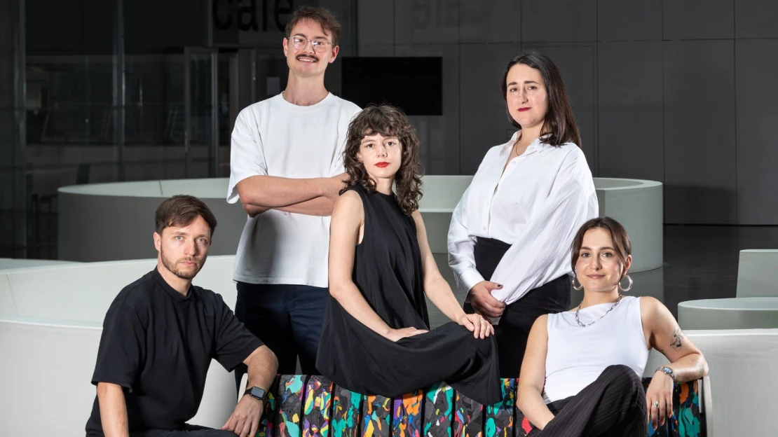 Ze starých praček a trub designový hit. V Liberci objevili materiál budoucnosti
