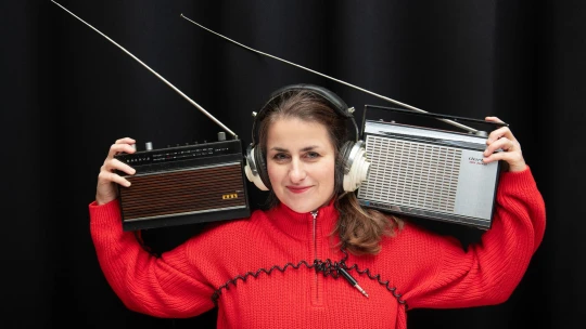 Vysílá Radio Guggach. Česká umělkyně v Curychu propojila znesvářené sousedy