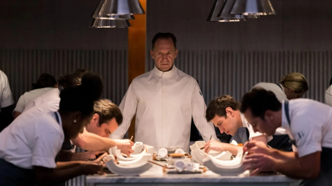 Jídlo jako nástroj kritiky i&nbsp;potěchy. Proč teď tak letí food filmy a&nbsp;seriály?