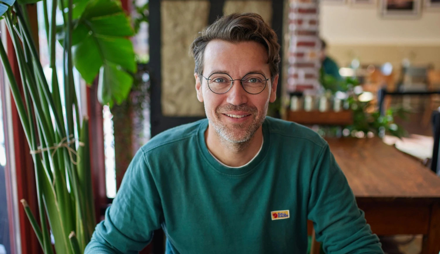 Hype nových podniků mě už nebaví. Spíš perly v regionech, říká Lukáš Hejlík