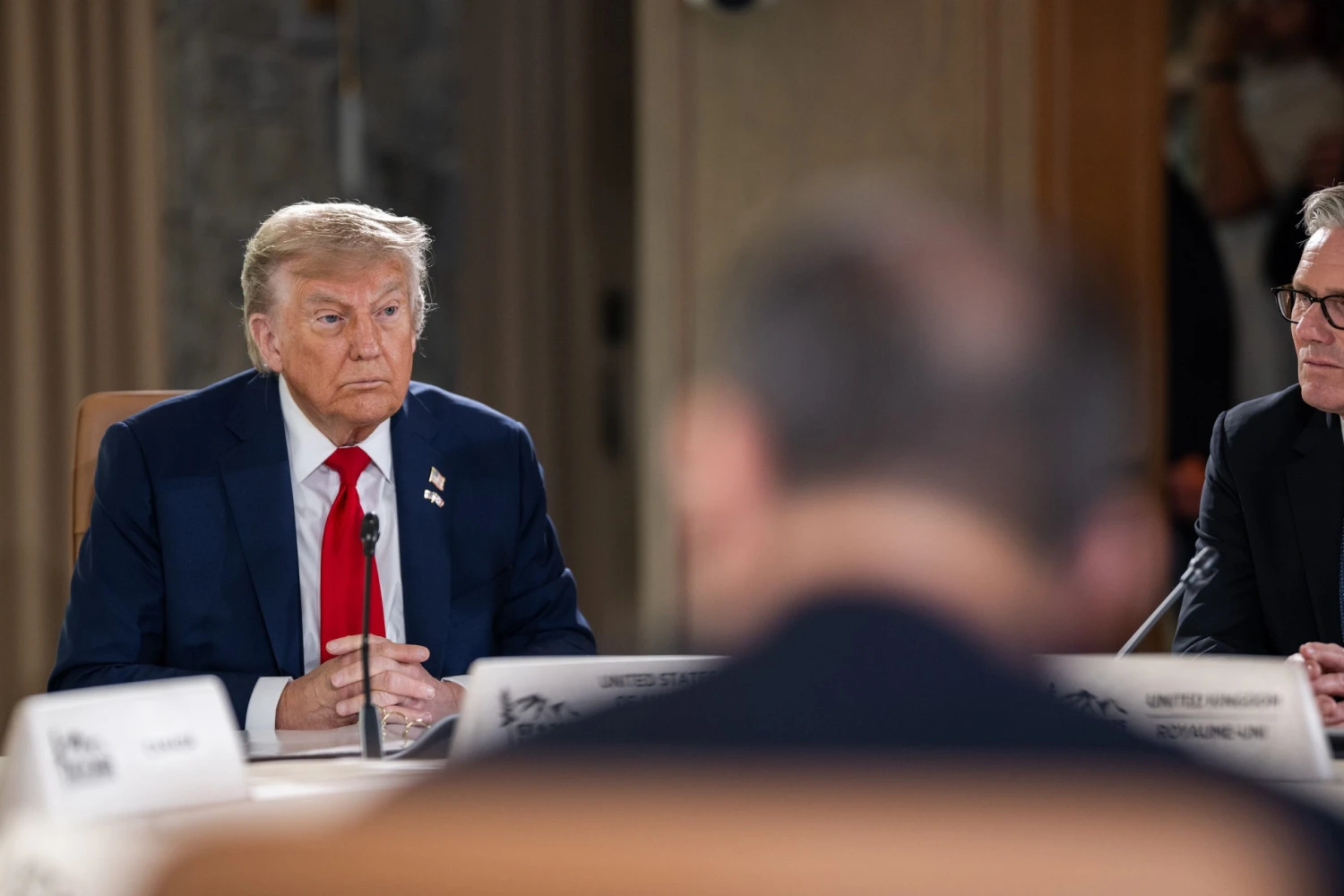 Americký prezident Donald Trump vyzval k rezignaci členku rady guvernérů Fedu