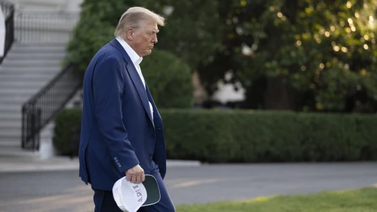 Nejvyšší soud USA se pustil do Trumpových cel. Označil je za nezákonná