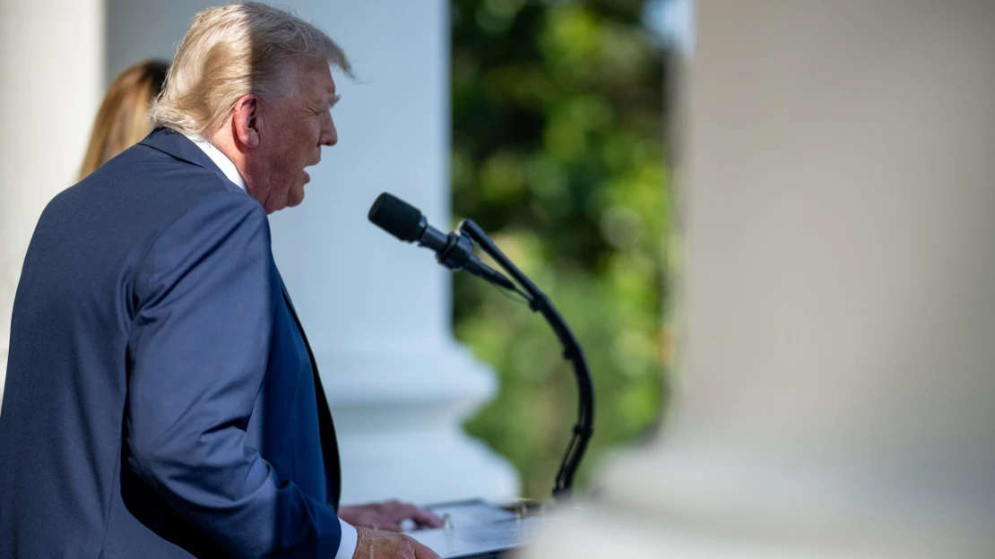 Trump tlačí na zrušení kvartálních reportů. Souhlasí s ním i Warren Buffett