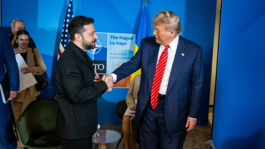 Lídři EU budou jednat ve Washingtonu. Putin požaduje za ukončení ofenzivy Doněckou oblast