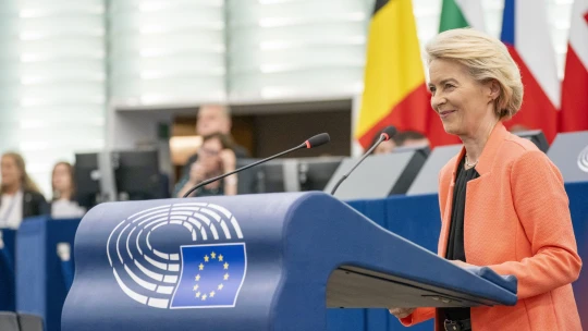 Merz s von der Leyen uvítali dohodu s USA. Vytváří jistotu a stabilitu, uvedla šéfka EK