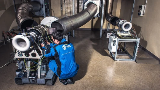 Vyvíjejí tu i pro Lockheed Martin. Teď se česká PBS chystá s výrobou za oceán