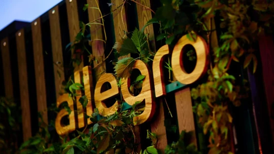 Zmizely desítky milionů produktů. Allegro chce jít jinou cestou než Temu a Shein