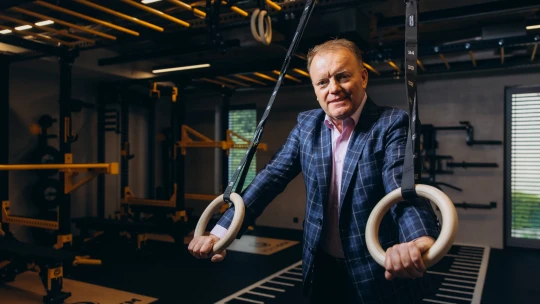 Z kanceláře do gymu. Firma postavila zaměstnancům kliniku zdravého pohybu