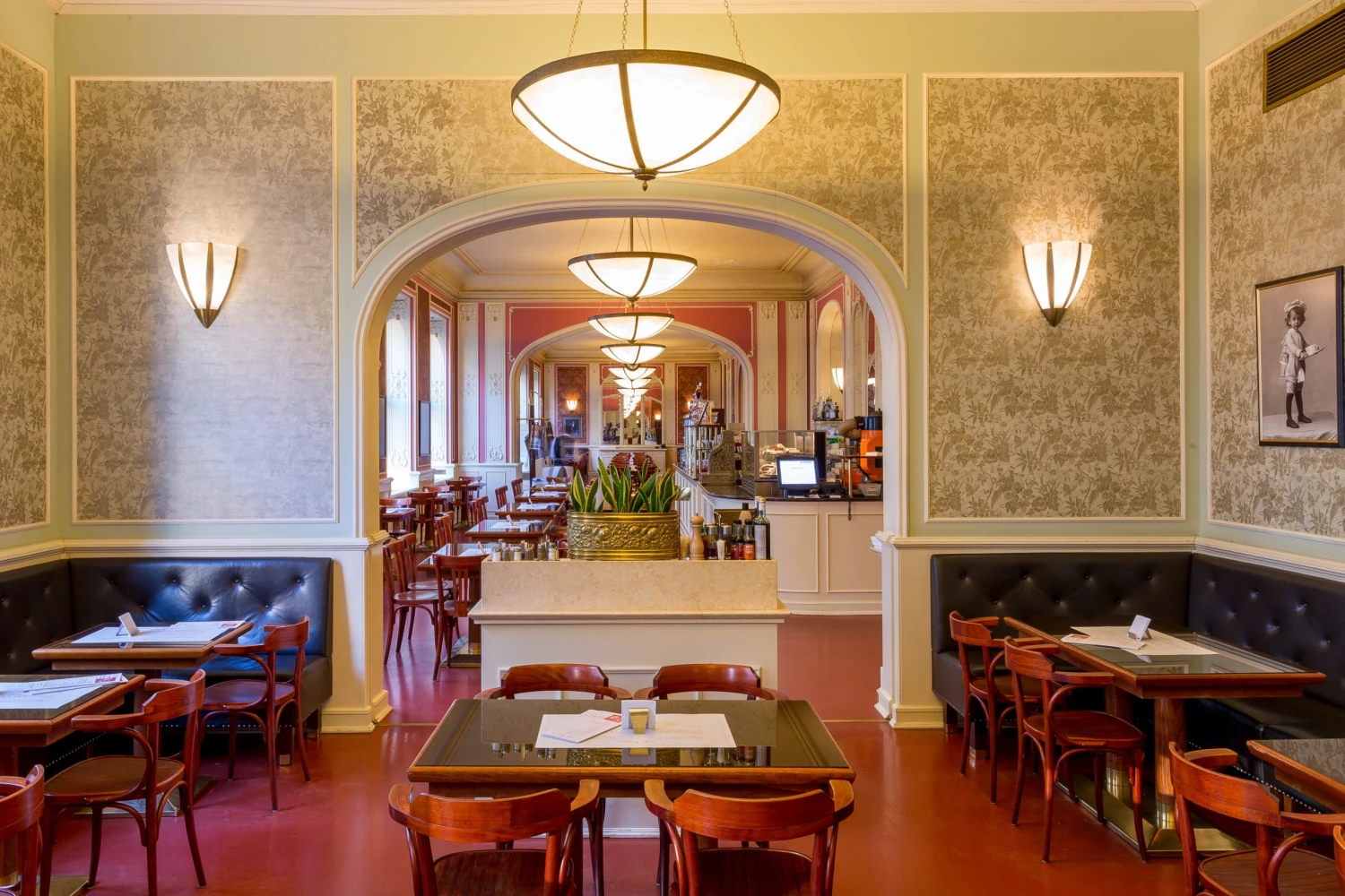 Café Louvre