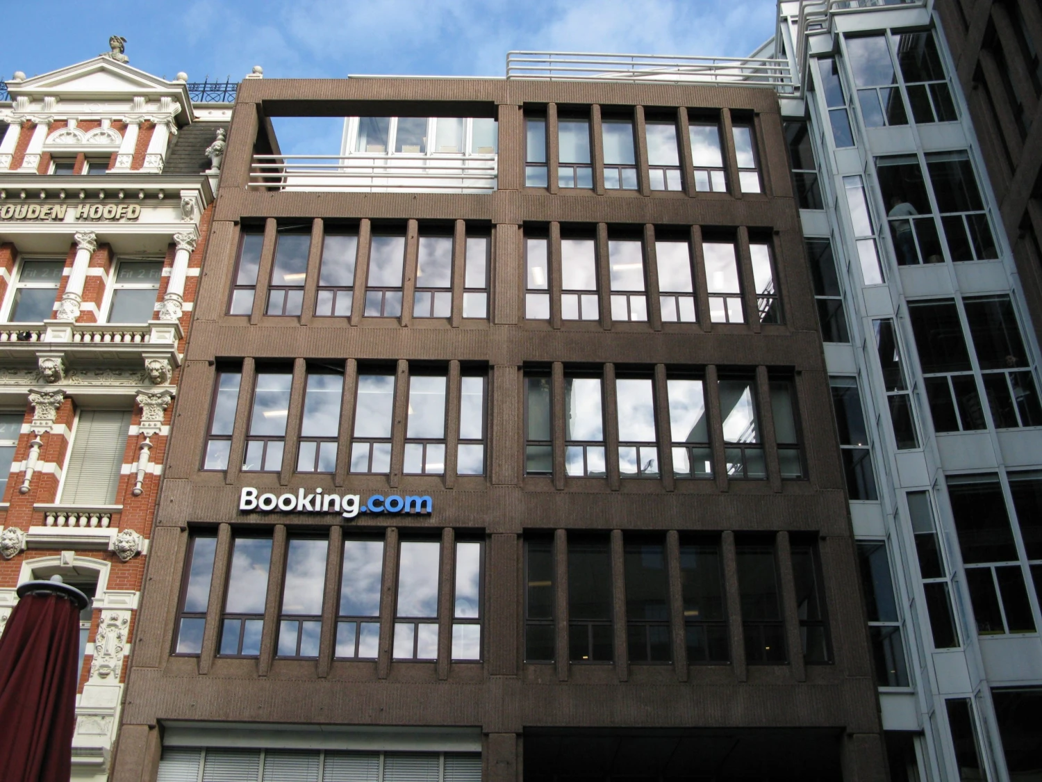 Evropské hotely hromadně žalují Booking.com. Vadí jim cenová politika platformy