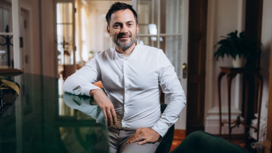 Vývoj bez kontextu pálí peníze. Tým musí chápat, jak klient vydělává, říká šéf Coderamy