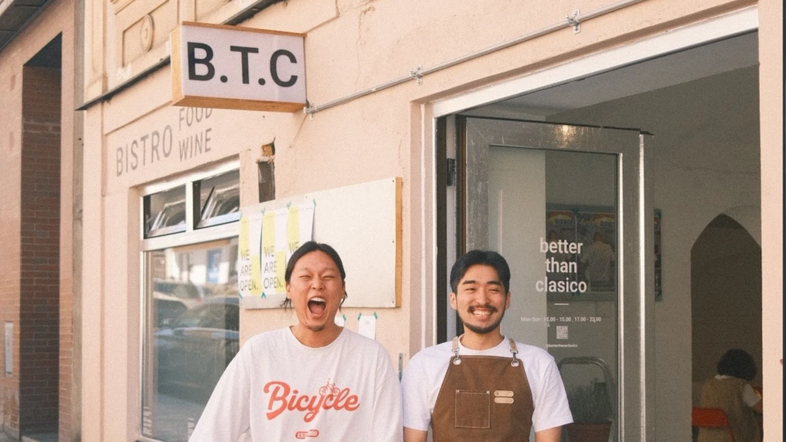 Korejci otevřeli bistro na Žižkově. Boří v něm hranice národních kuchyní