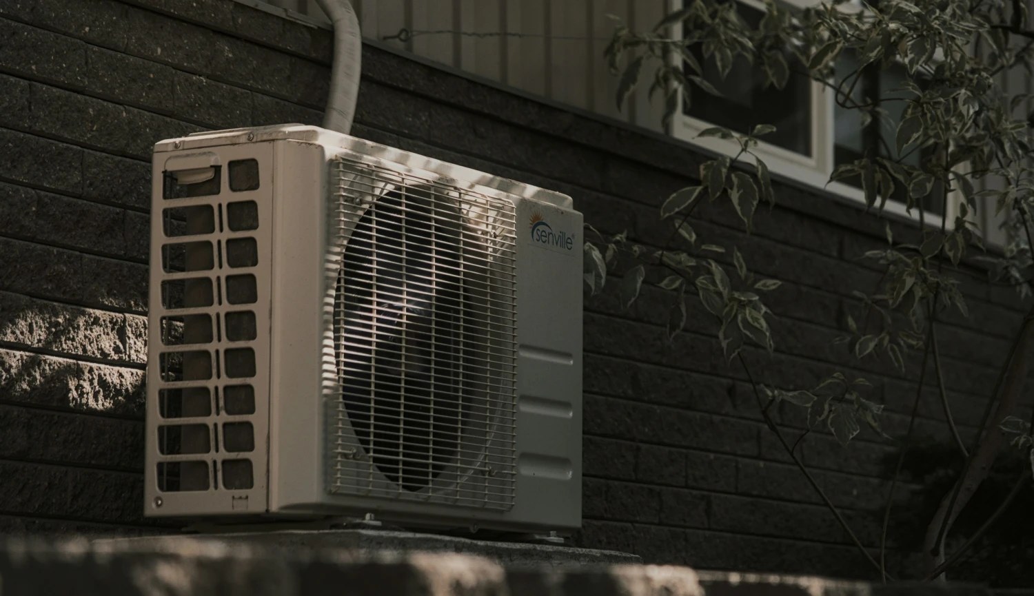 Česko je velmocí ve výrobě klimatizací. Mohou za to vysoké teploty i Green Deal