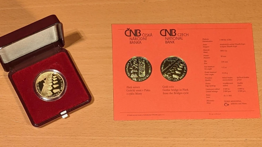 Sběratelské předměty v kurzu. V červenci lidé na Aukru vydražili věci za 113 milionů korun