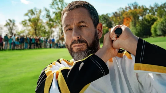 Sandler zase trhá rekordy. V čem je kouzlo samorosta s miliardovými příjmy?