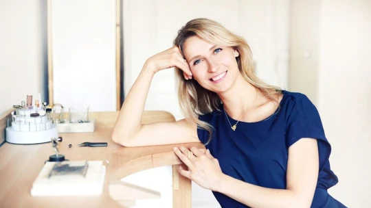 Léčivá zeleň, Jungle a kámen z Islandu. Poznejte šperkařku Kerlickou Out of Office