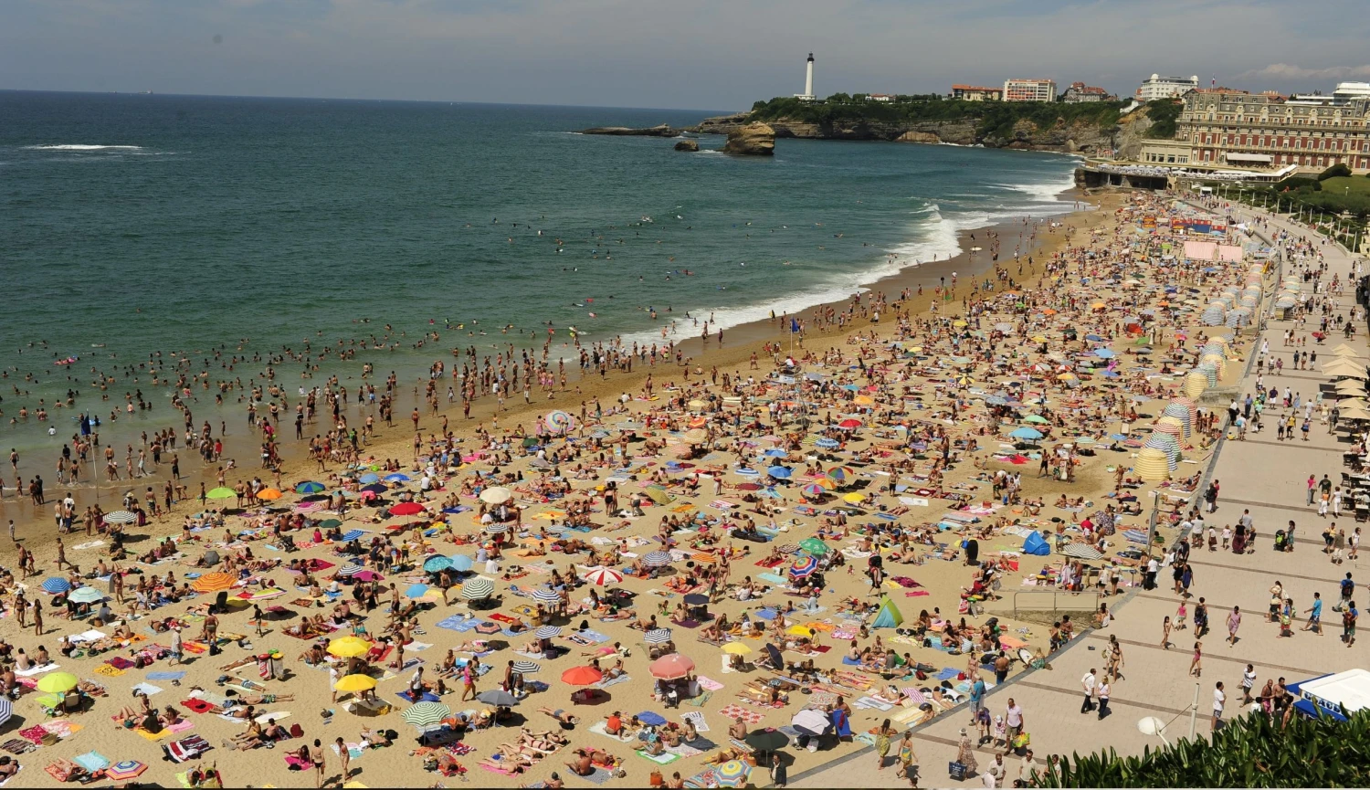 Když turisté přestanou být vítaní. Jak cestovat, ale nepřekážet?