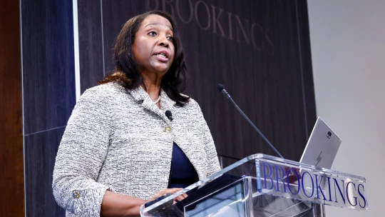 Trump dál pálí do Fedu. Žádá Nejvyšší soud o odvolání guvernérky Lisy Cook