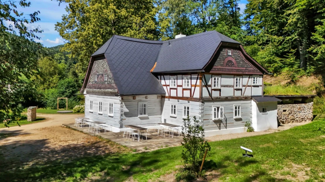 Hledá se nový pán Bezového údolí. Butikový hotel u Liberce je na prodej