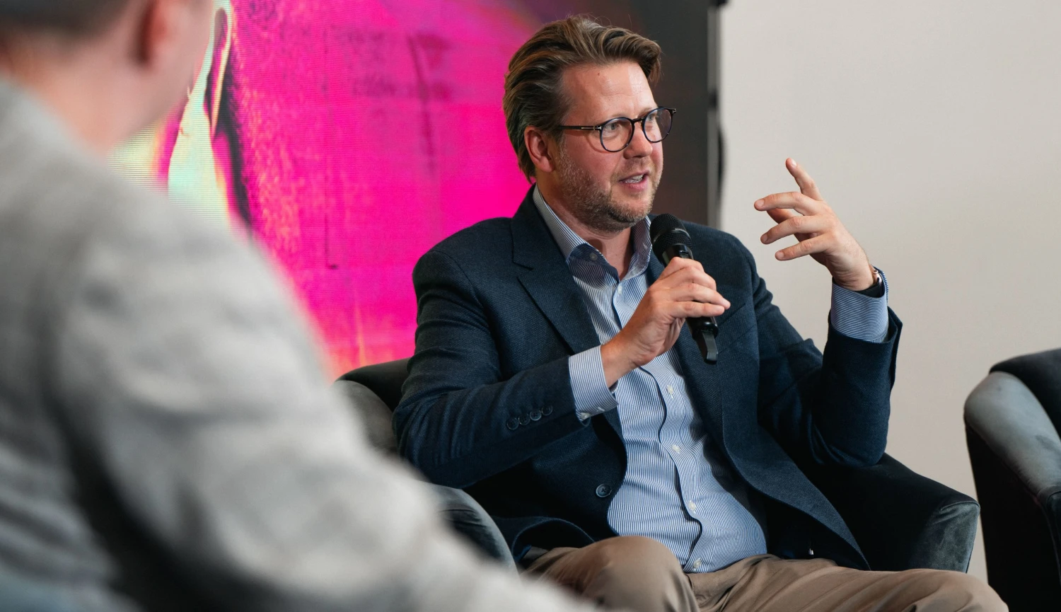 Strach Evropanům zatemňuje mysl, říká Daniel Gašpar z platformy Crowdberry