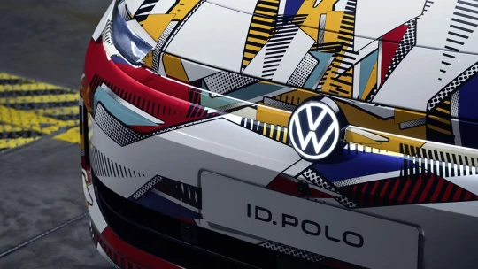 Před deseti lety jím otřásla dieselgate. Teď Volkswagen sází na elektřinu