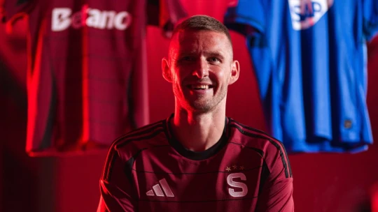 Práce s&nbsp;penězi mě baví, ale do fotbalu bych je asi neinvestoval, říká Kadeřábek
