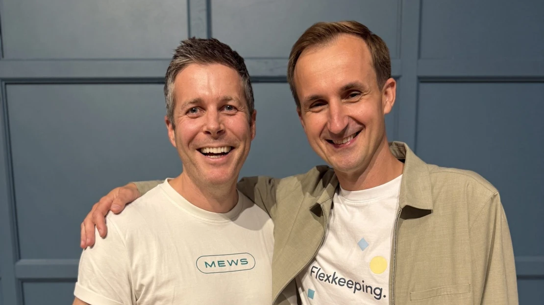 Třináctá akvizice. Český startup Mews kupuje slovinskou platformu Flexkeeping