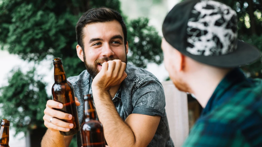 Češi neumějí odhadnout, jaké množství alkoholu škodí. Každý pátý muž pije denně