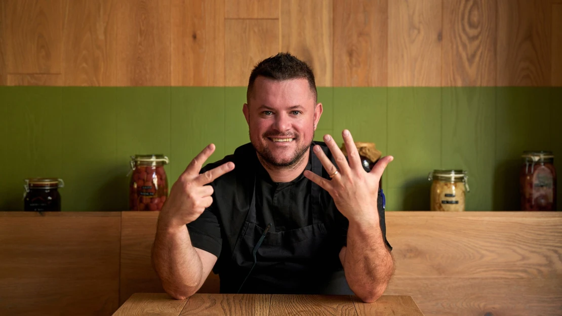 Ryby, Beskydy, Londýn. Tohle je sedm srdcovek Jiřího Hrachového z Výčepu