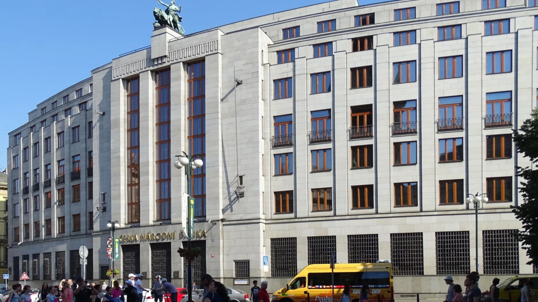 Zdraží hypotéky? Česká národní banka poprvé po&nbsp;čtyřech letech zvýšila úrokové sazby