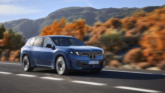 Aisin v&nbsp;Písku otevírá novou halu. Bude vyrábět elektromotory pro BMW