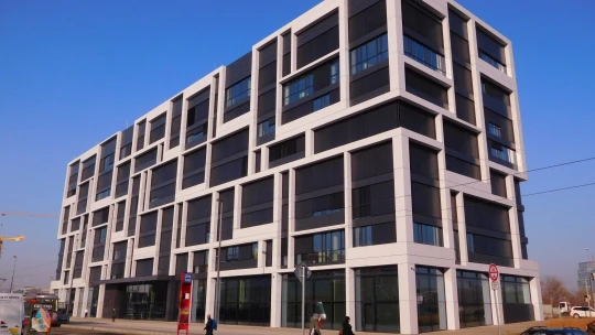 J&T Bance se nadále daří. V prvním pololetí vydělala přes čtyři miliardy