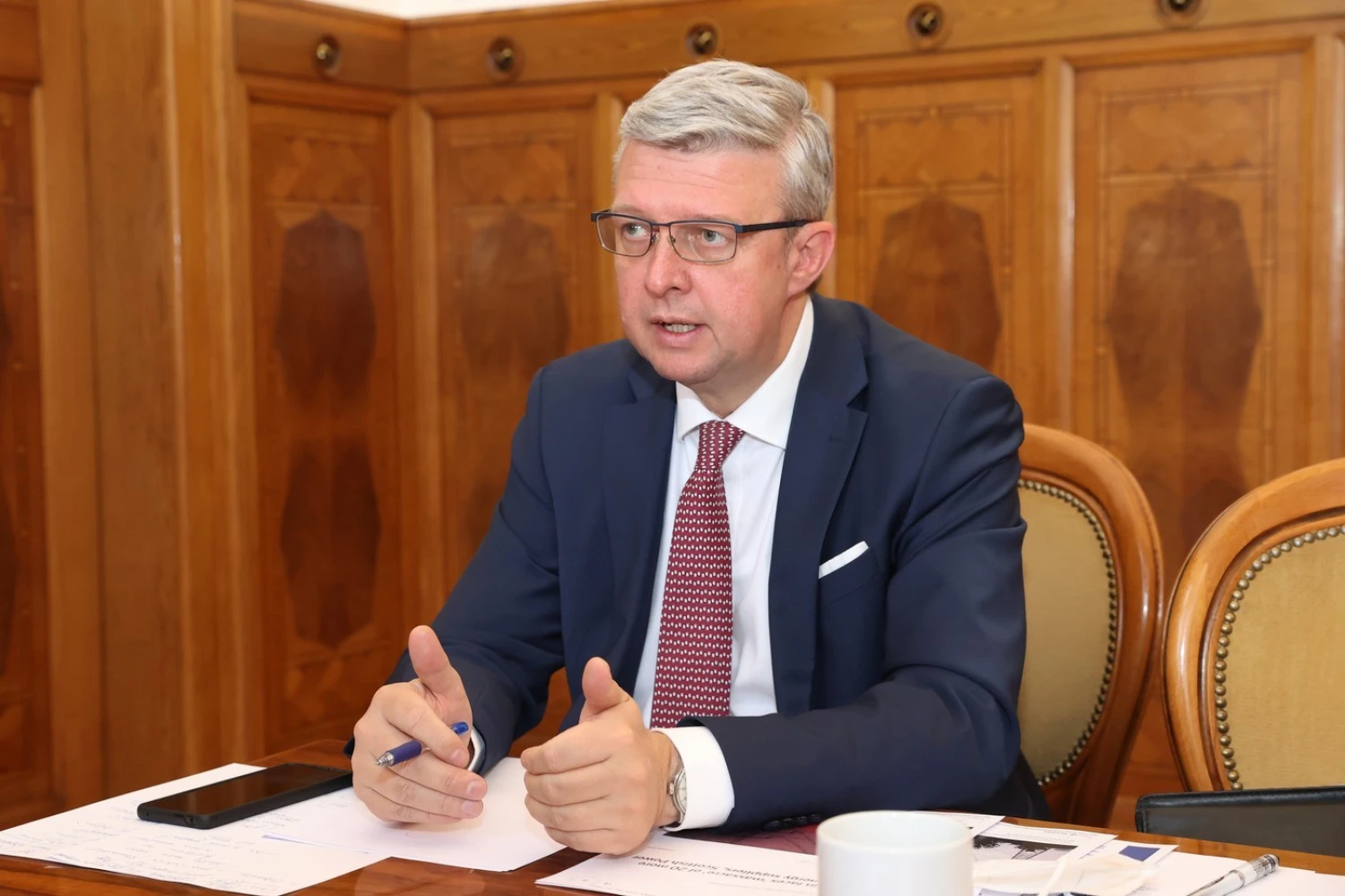 Zestátnění skupiny ČEZ by trvalo asi rok a půl, míní Havlíček