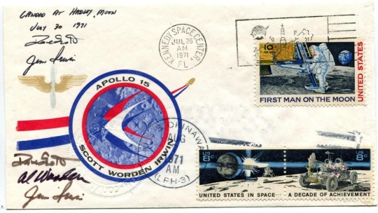 Poštovní obálka z Apolla 15 bude k vidění v Česku. Praha hostí sběratelskou událost roku