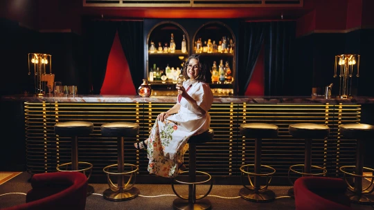 S dítětem utíkala před občanskou válkou. Dnes je nejvlivnější ženou rumového byznysu