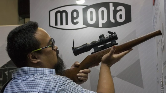 Od rekordních zisků k miliardové ztrátě. Meopta je po změně majitele v červených číslech