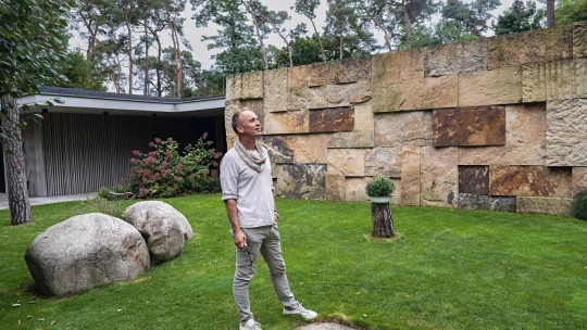 Tvořit krásu. Kdo je architekt Michal Kunc a&nbsp;čím si získává české miliardáře?