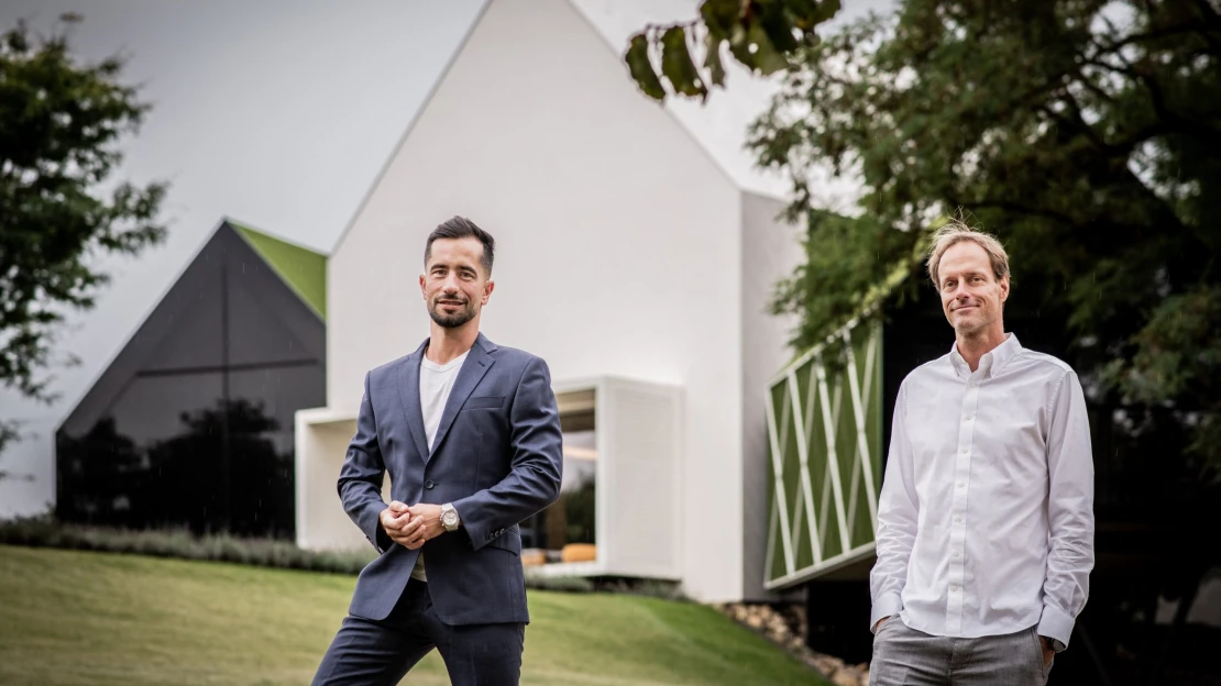 Architektura de.fakto? Luxus, který nepotřebuje křičet a vášeň pro detail i místo