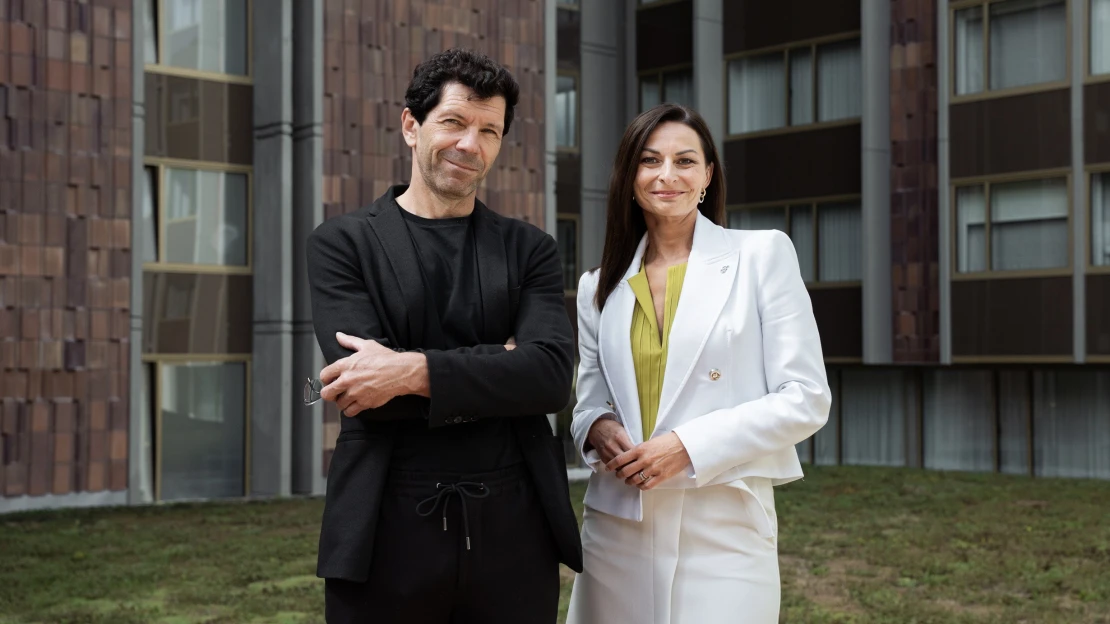 Zelený brutalismus. Jak hotel Fairmont Golden Prague spojuje design s udržitelností