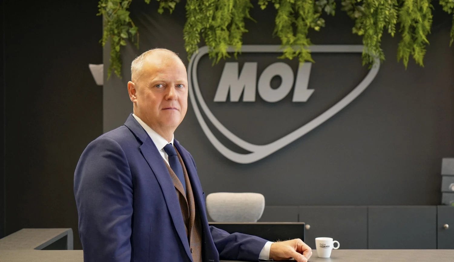 Ropní giganti z USA hlásí pokles zisku. Vyšší těžba částečně kompenzovala nižší ceny