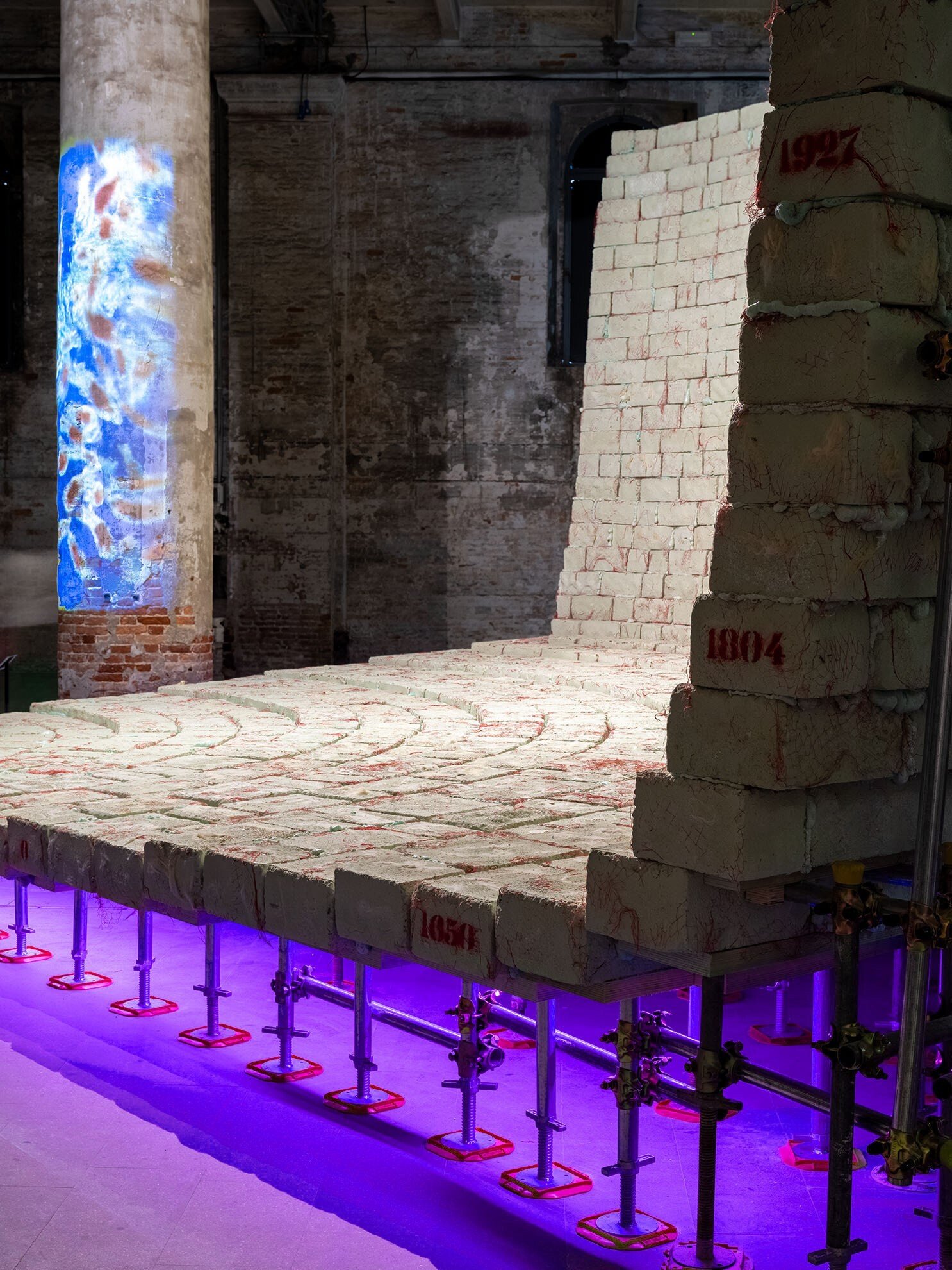 Patricia Urquiola na biennále architektury