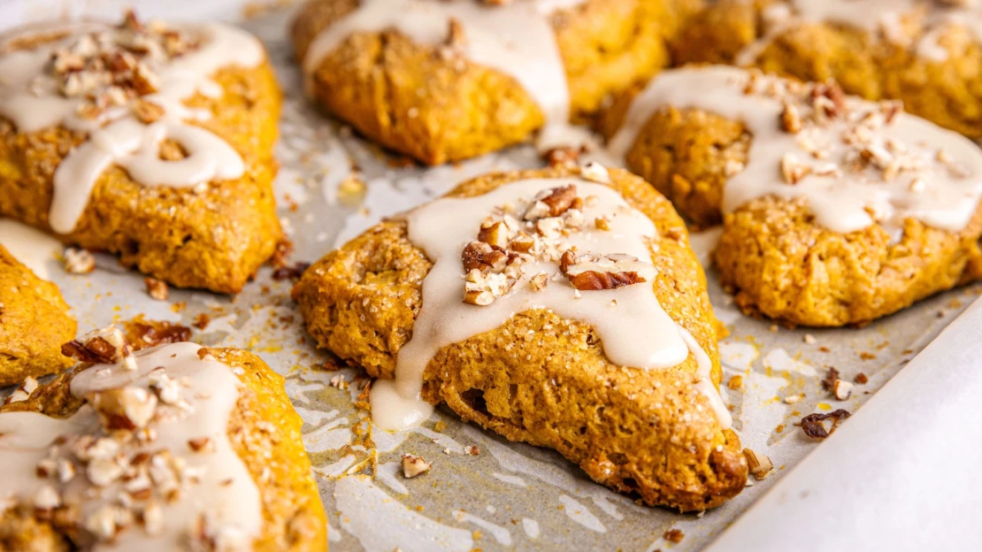 Podzimní dýňové scones. K čaji o páté i odpolednímu zoom callu