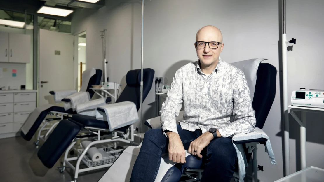 Nové kliniky a franšízy po celém světě. Šrámkova longevity raketa míří výš