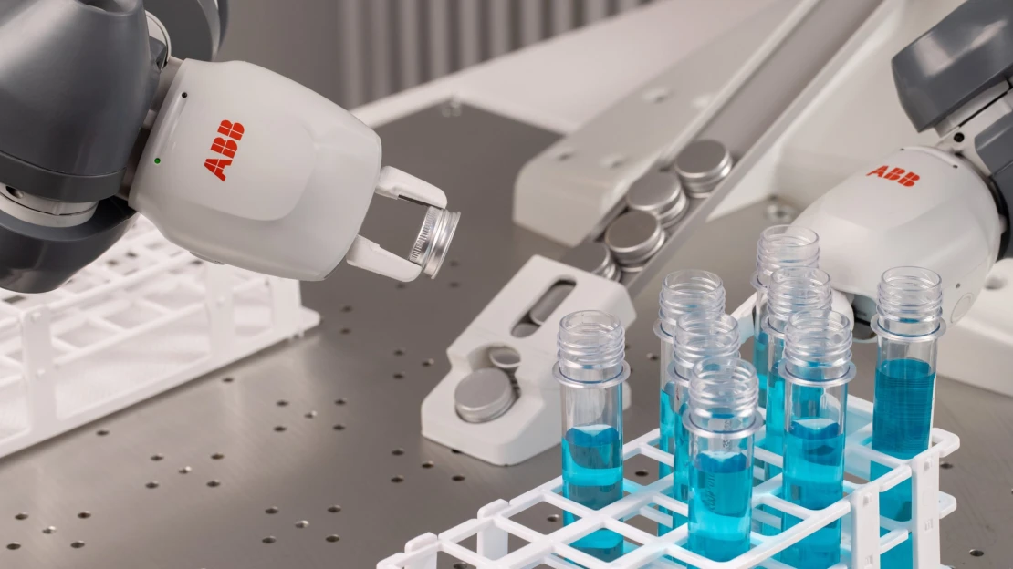 SoftBank kupuje robotickou divizi švýcarské ABB. Japonský gigant zaplatí 113 miliard korun