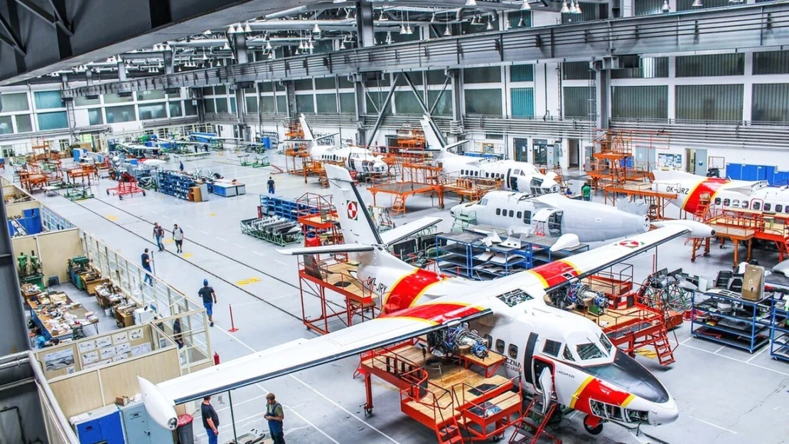 Aircraft Industries se dostal ze ztráty. Loni zvýšil tržby na dvě miliardy korun