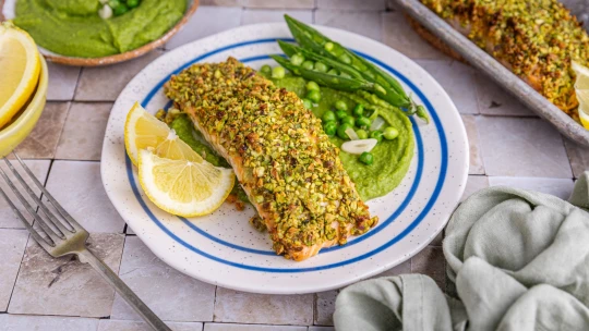 Losos s pistáciovou krustou aneb fine dining do půl hodiny