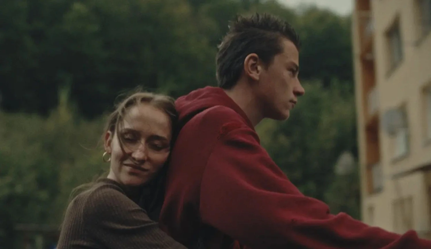 Když dospělost nepřijde a péče nekončí. Film o autismu vám sáhne do svědomí