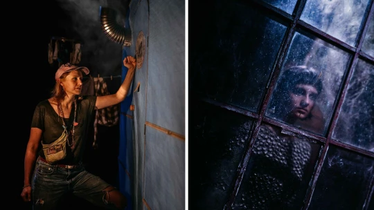 Na Florenci vyrostlo tábořiště. Pomezí dělá z diváků hráče